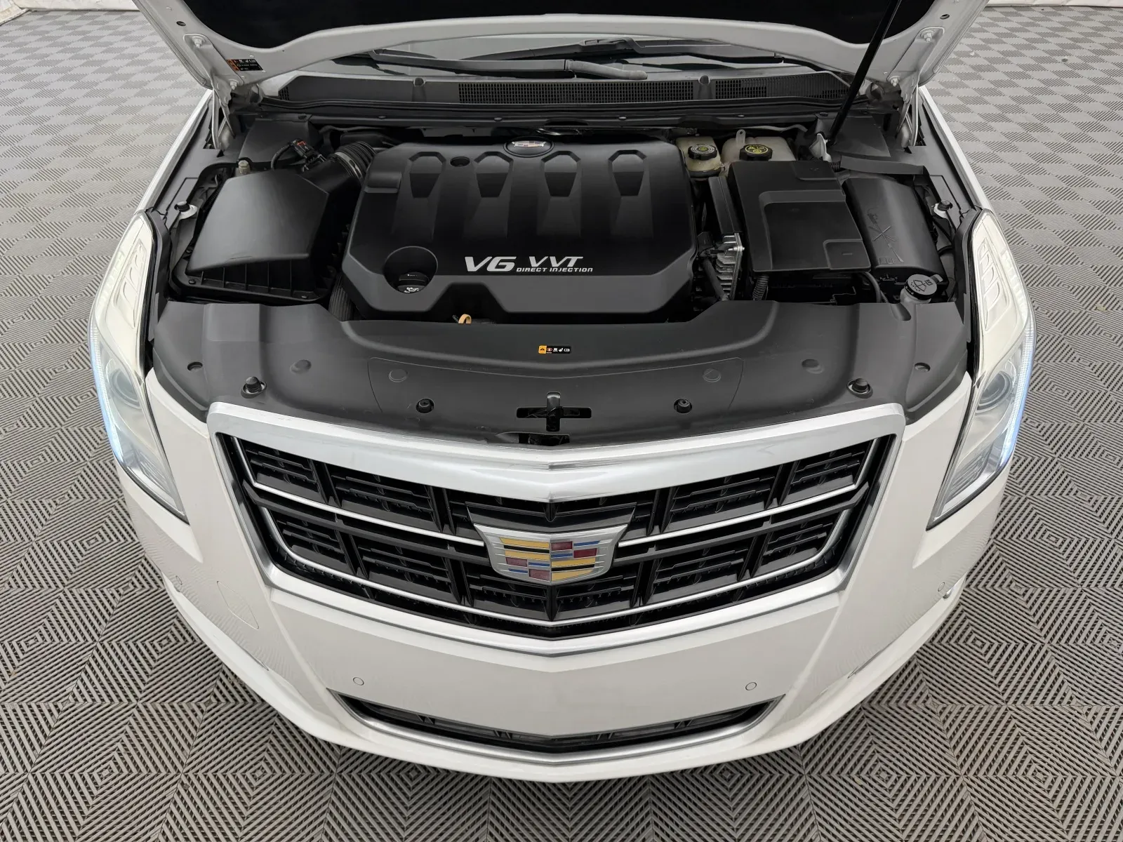 Cadillac XTS photo 25