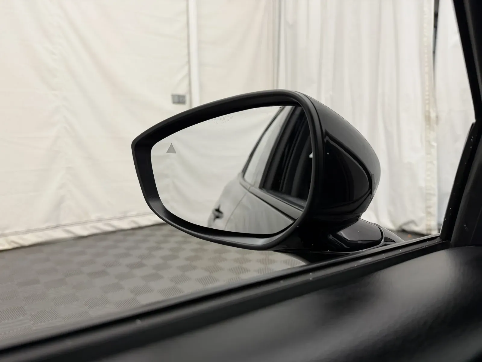 Mazda Mazda3 photo 18