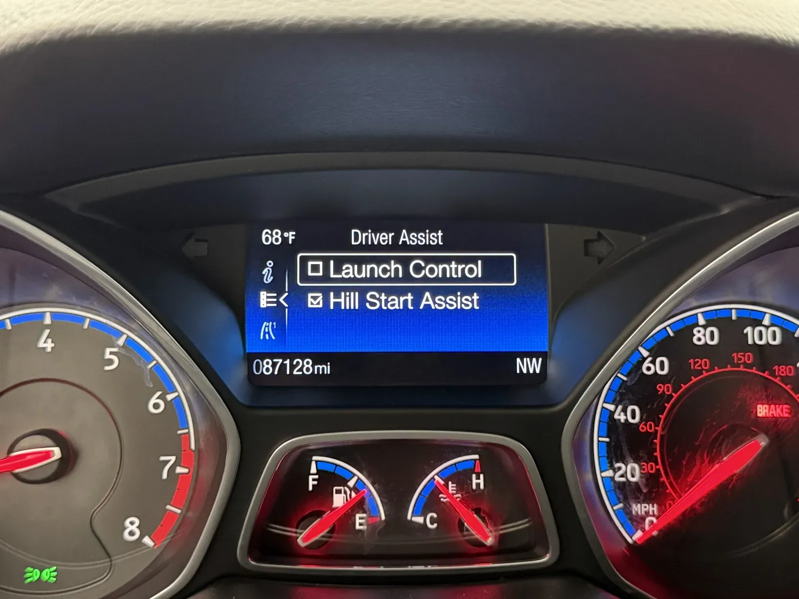 Ford Focus photo 6