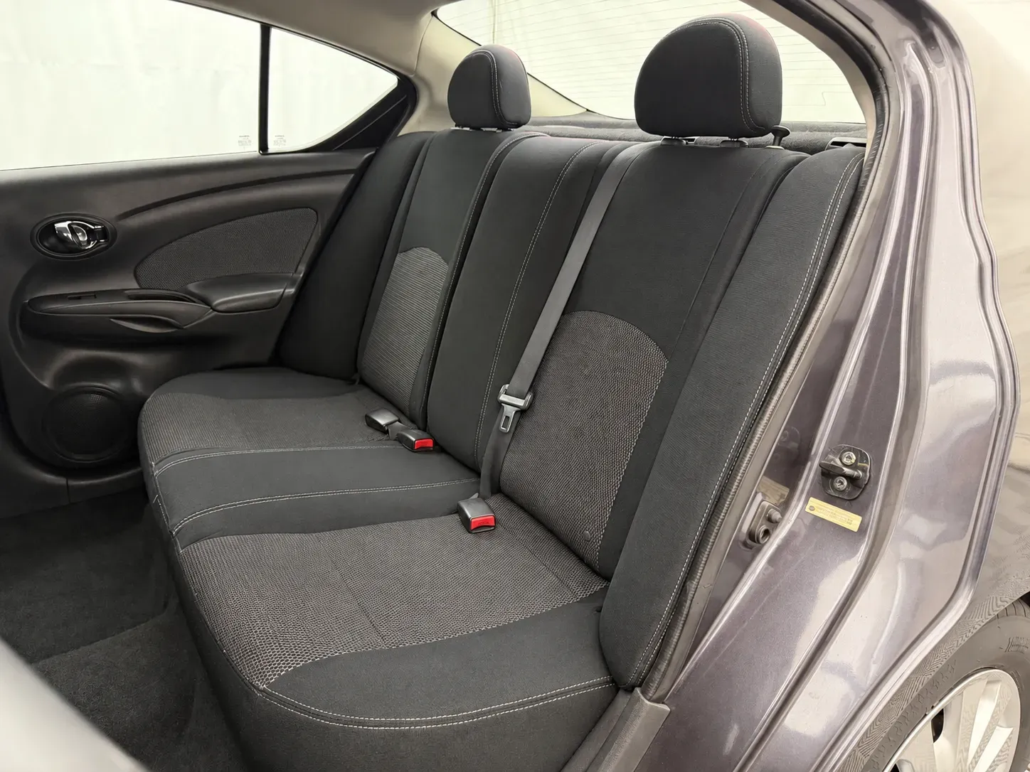 Nissan Versa photo 16