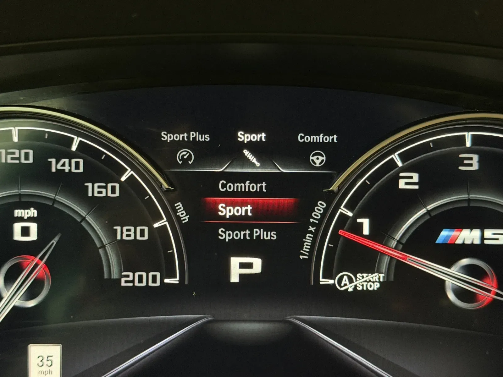 BMW M5 photo 13