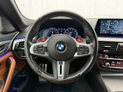 More photos of 2019 BMW M5 at Autos of Chicago, IL