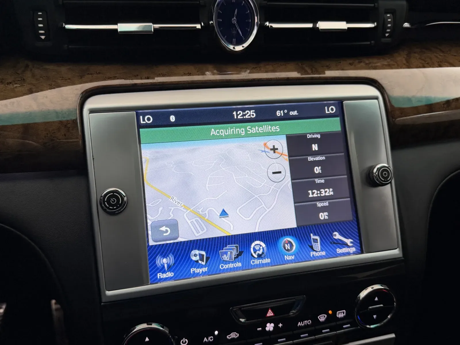 Maserati Quattroporte photo 21