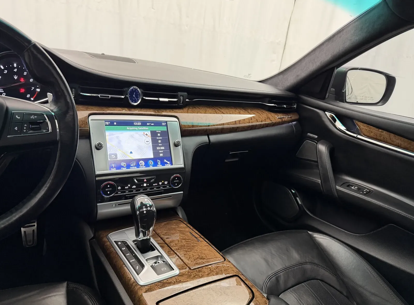 Maserati Quattroporte photo 14