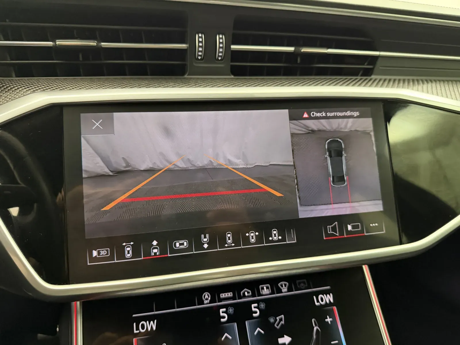 Audi S6 photo 20
