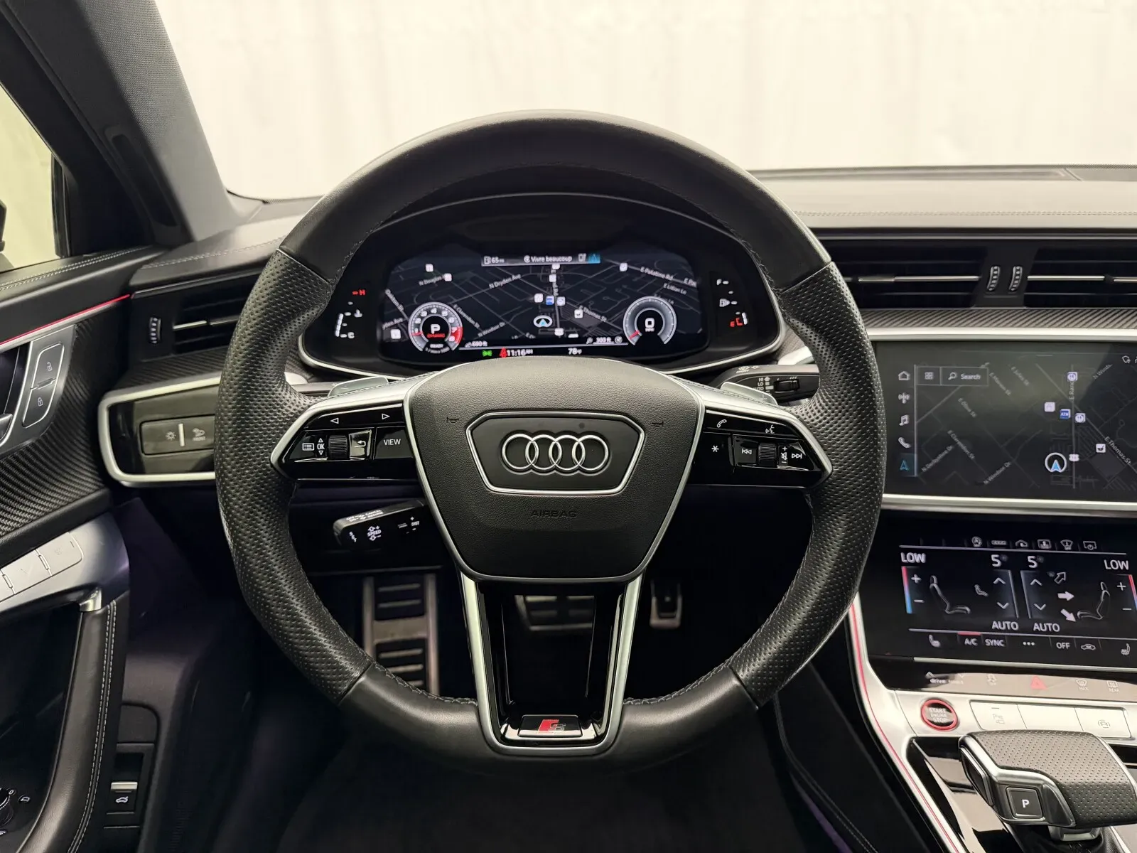 Audi S6 photo 7