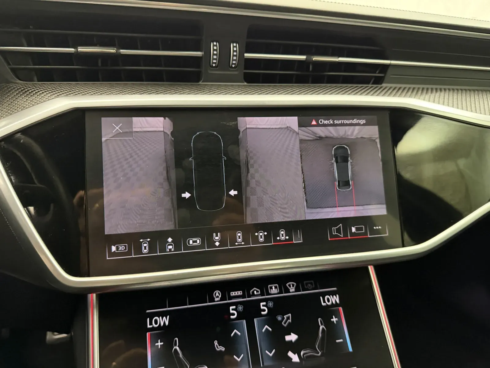 Audi S6 photo 16