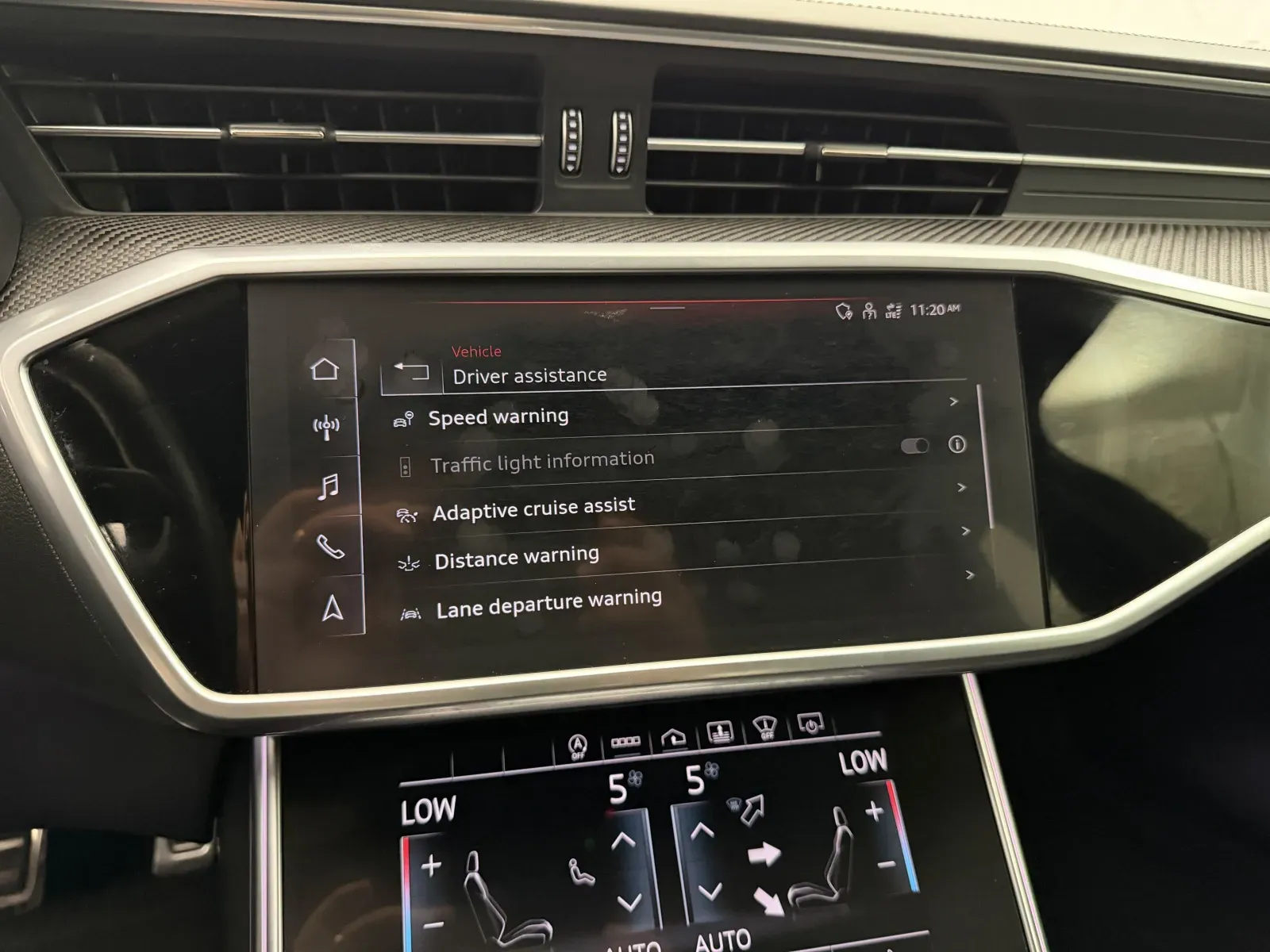 Audi S6 photo 30