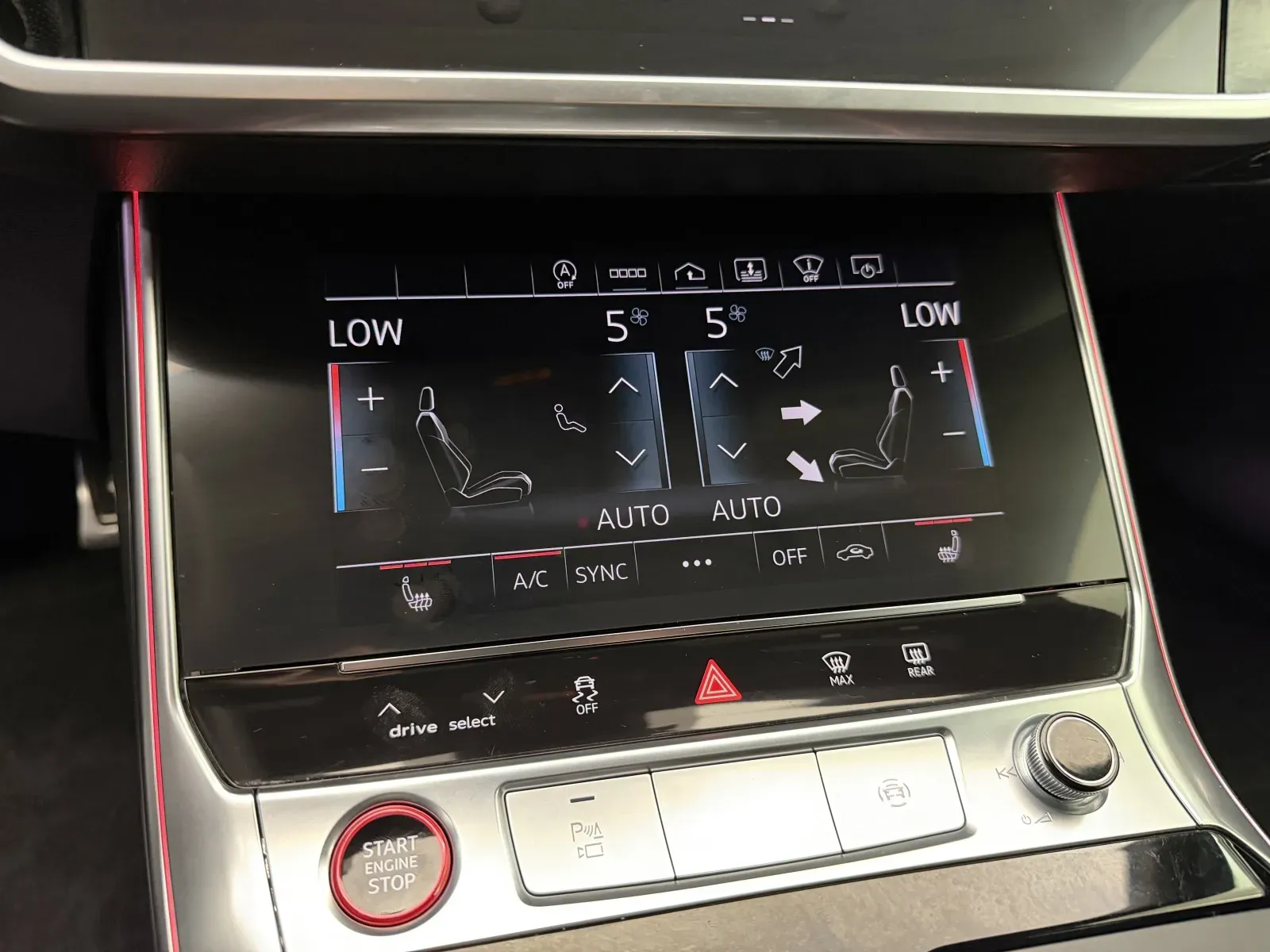 Audi S6 photo 35