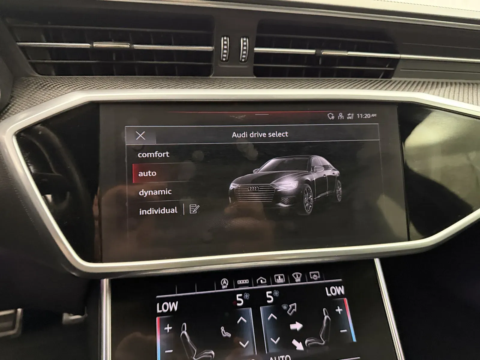 Audi S6 photo 27