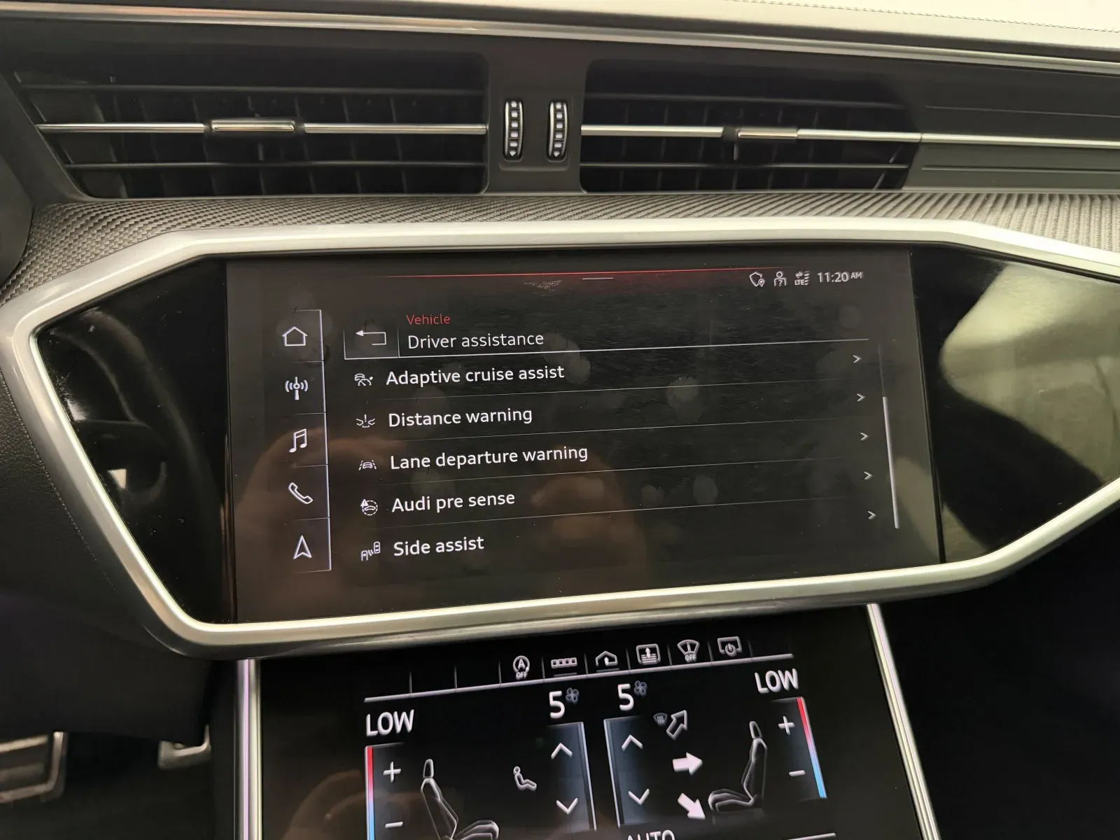 Audi S6 photo 31