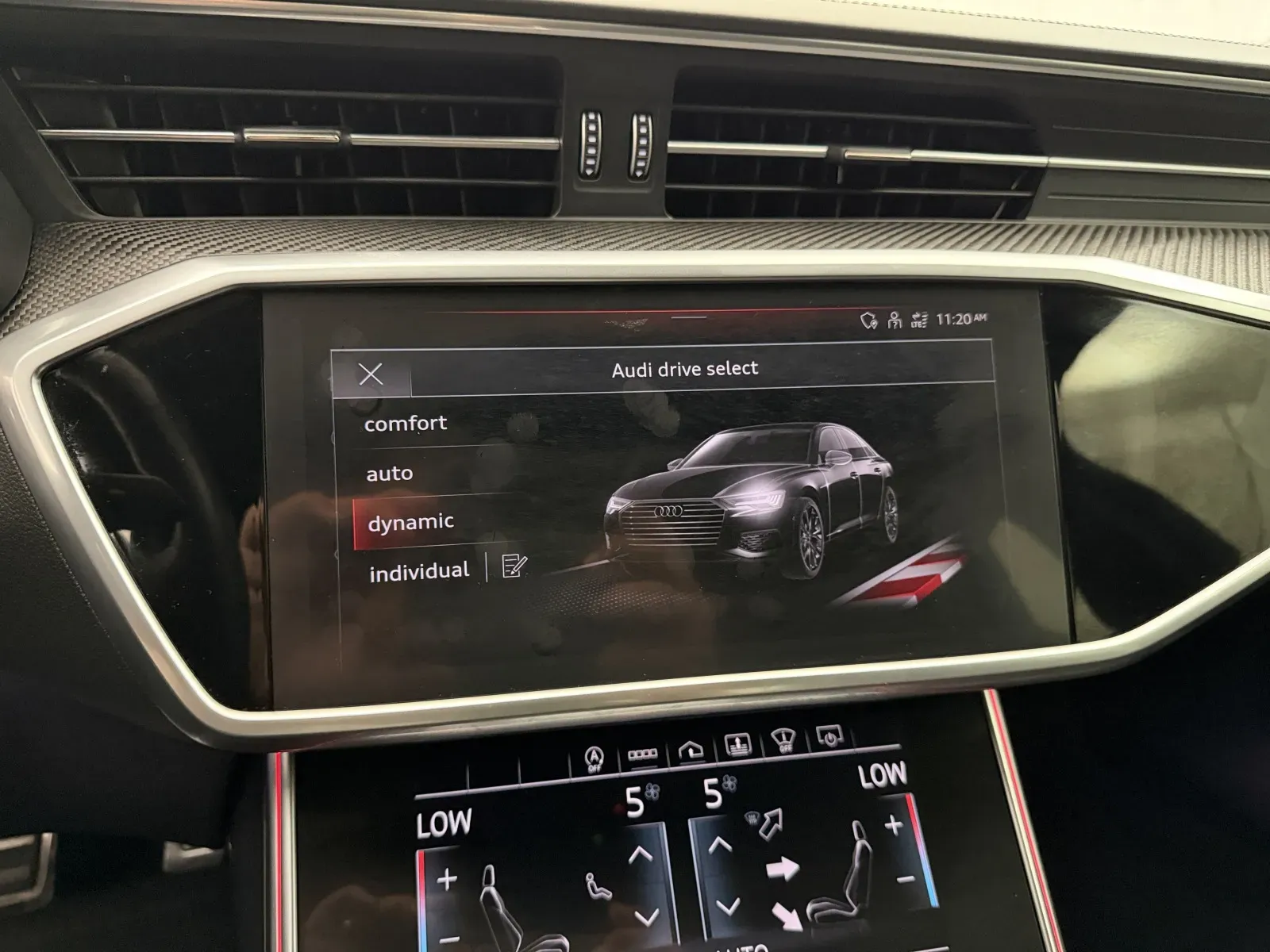 Audi S6 photo 28