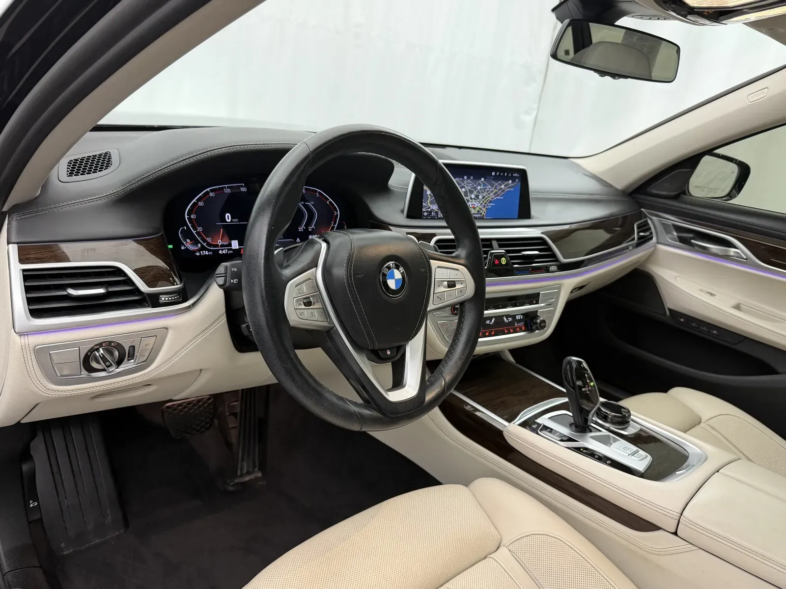 BMW 7 Series photo 6
