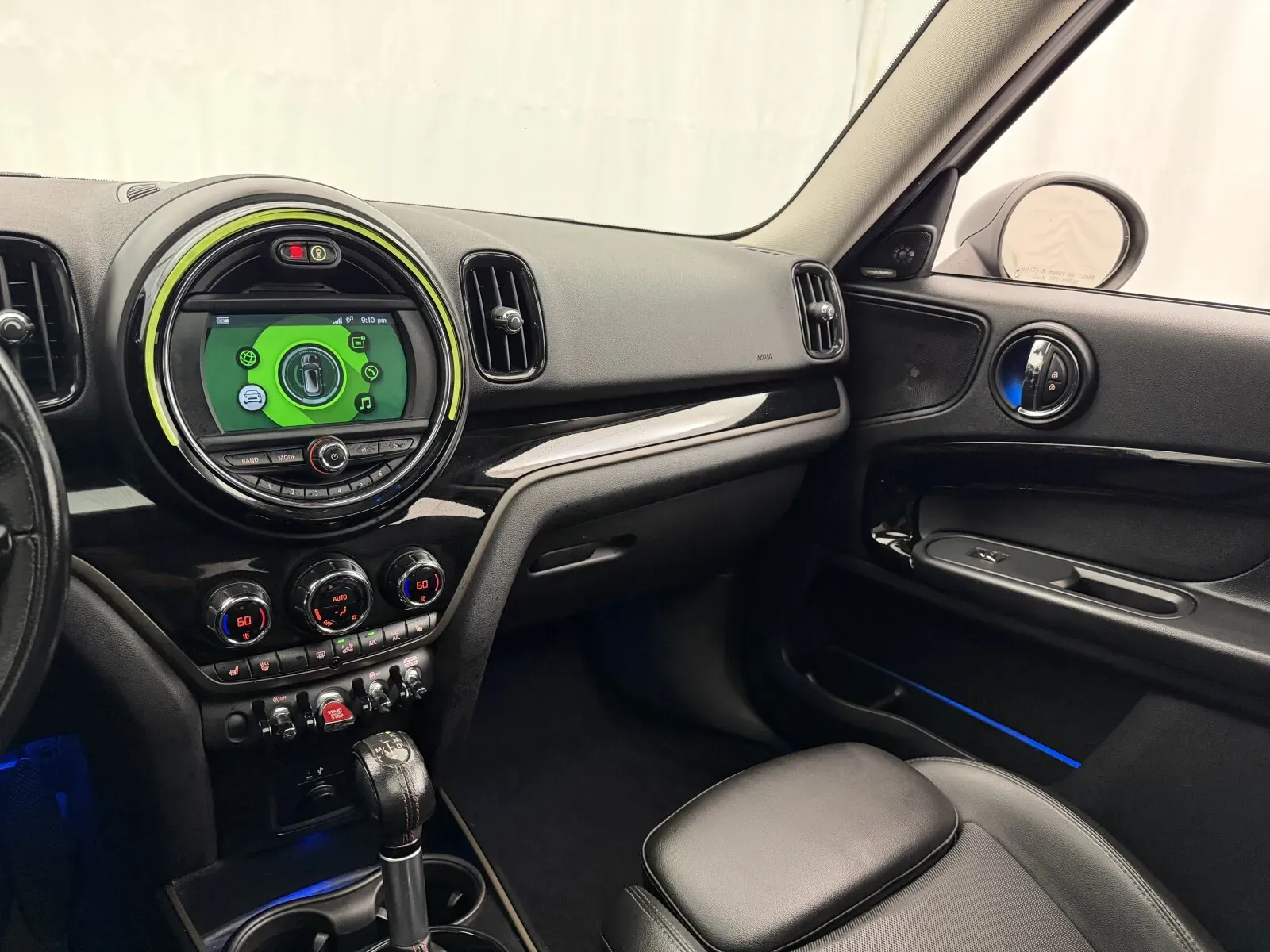 Mini Countryman photo 11