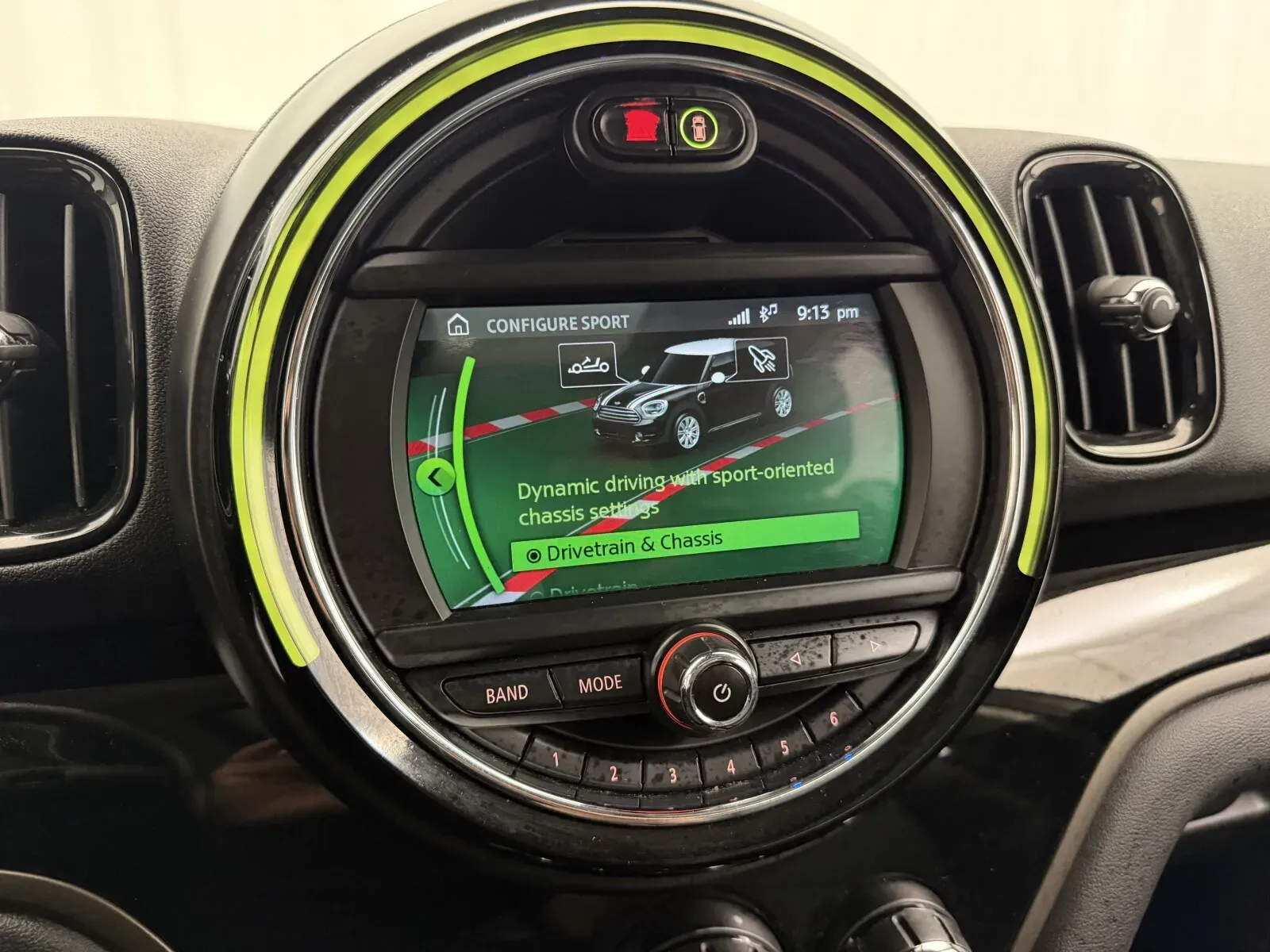 Mini Countryman photo 14