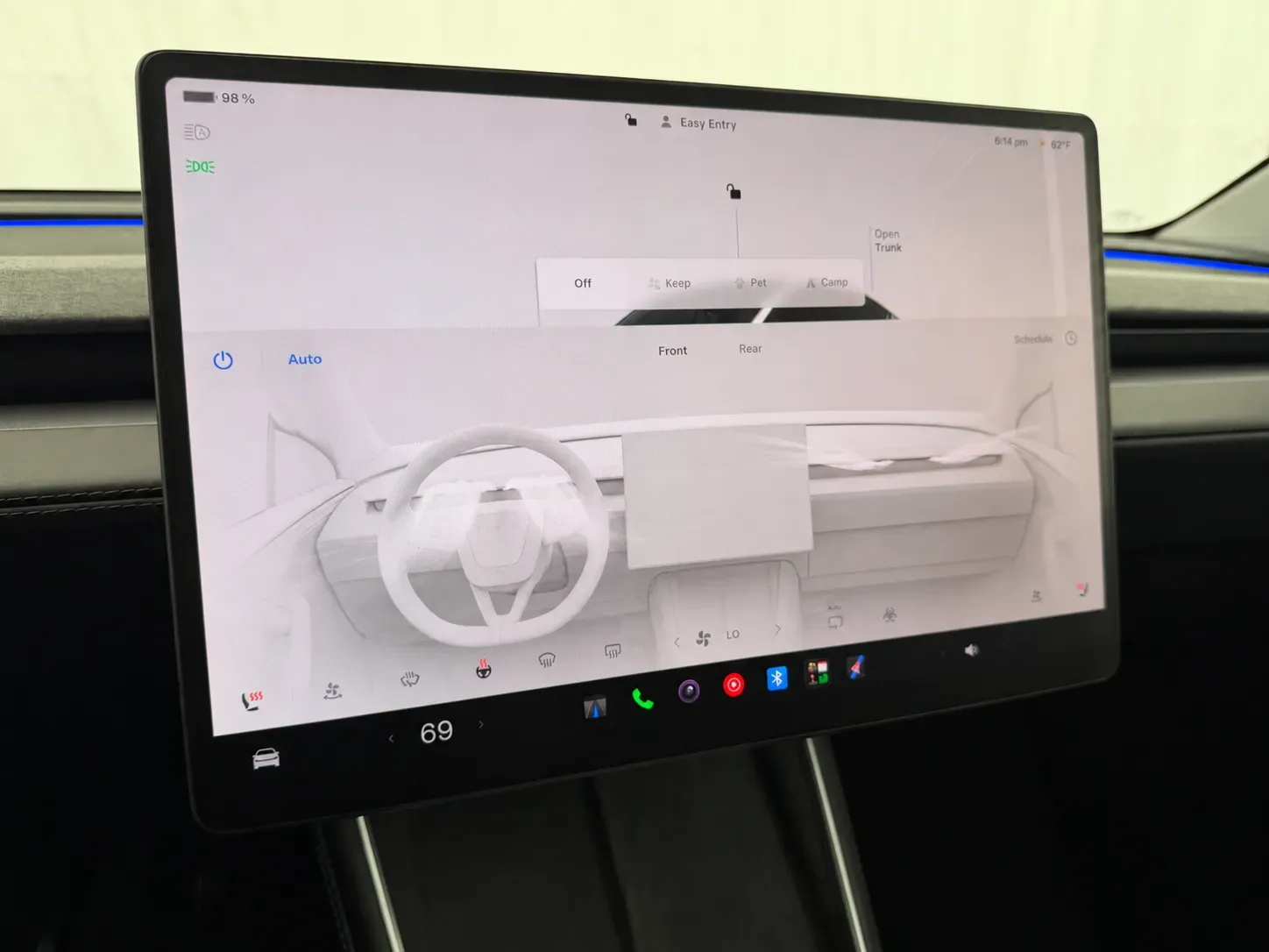 Tesla Model Y photo 20