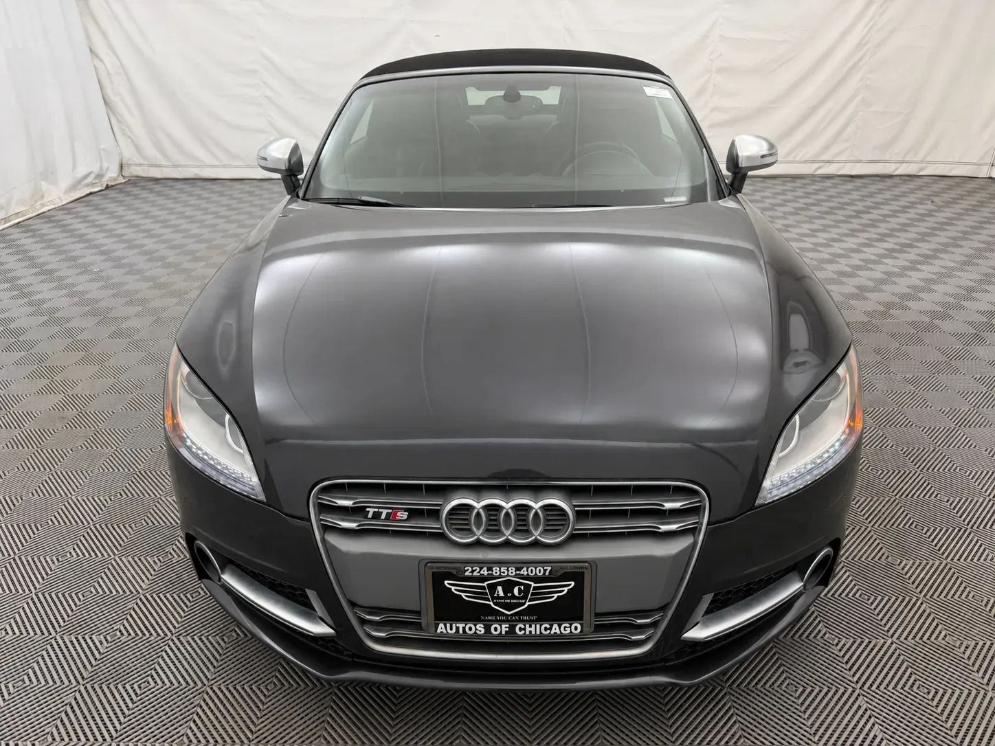 Audi TTS photo 9