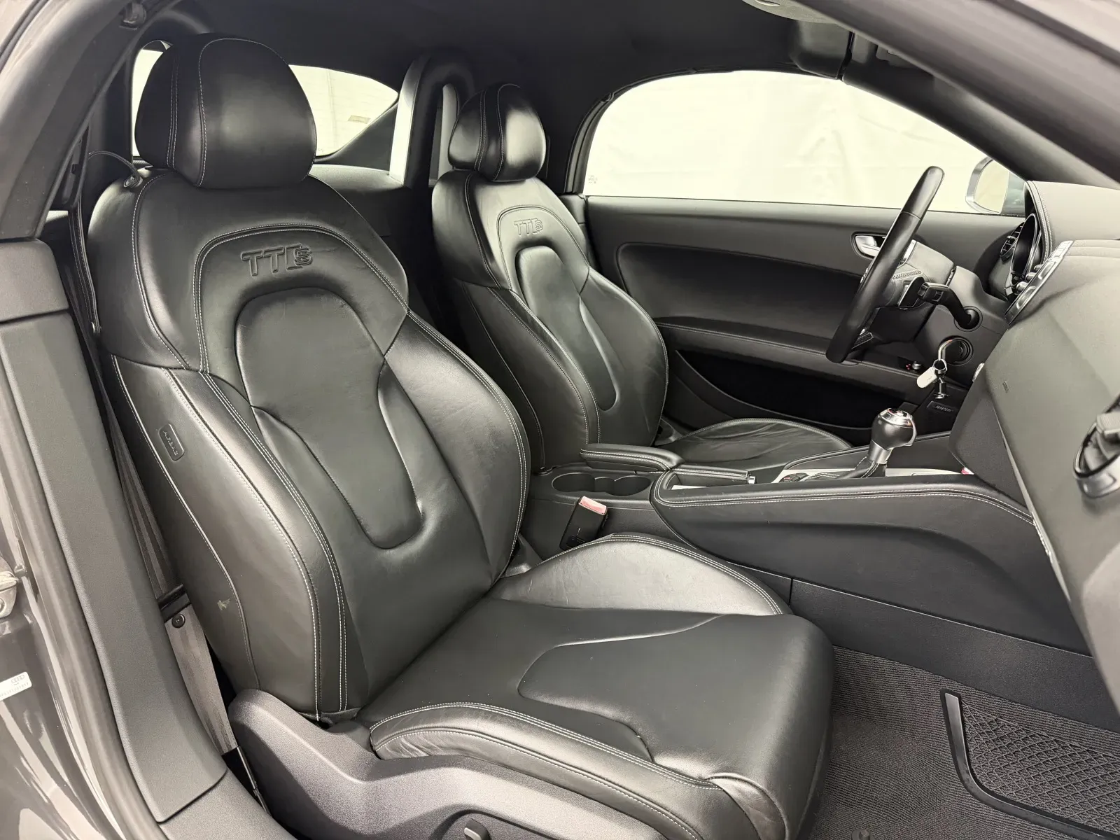 Audi TTS photo 26