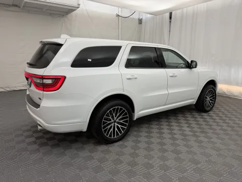 More photos of 2017 Dodge Durango R/T at Autos of Chicago, IL
