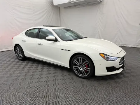 More photos of 2018 Maserati Ghibli S Q4 at Autos of Chicago, IL