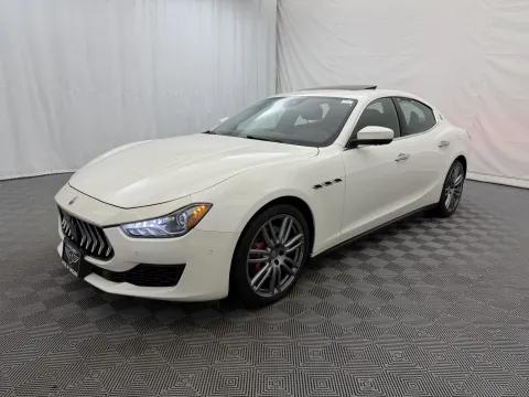 Photos of 2018 Maserati Ghibli S Q4 for sale in Arlington Heights, IL at Autos of Chicago