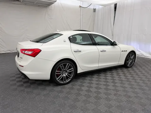 More photos of 2018 Maserati Ghibli S Q4 at Autos of Chicago, IL