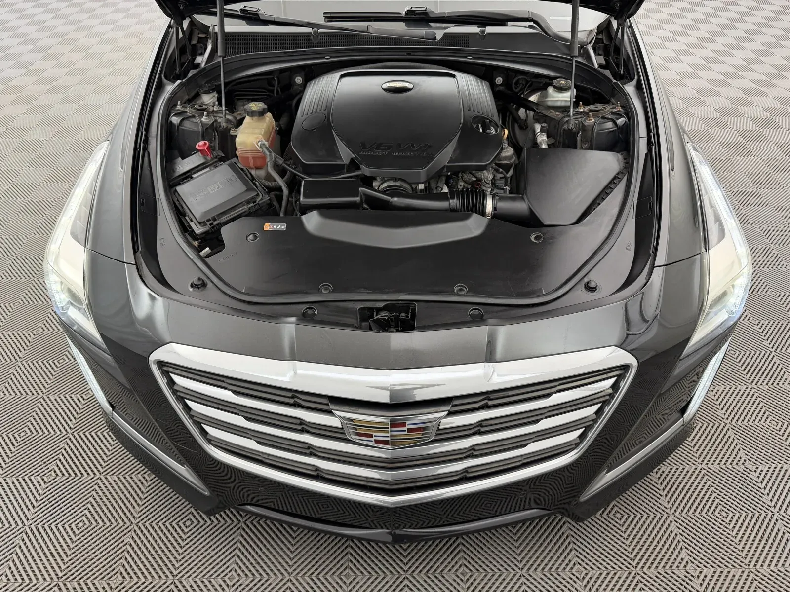 Cadillac CTS photo 29