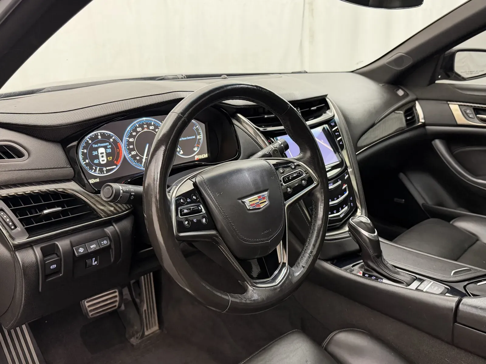 Cadillac CTS photo 5