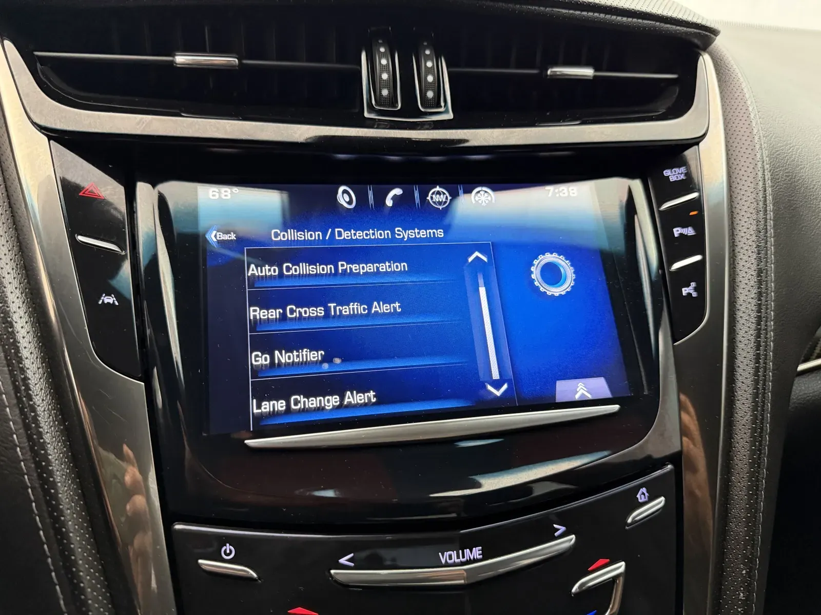 Cadillac CTS photo 17