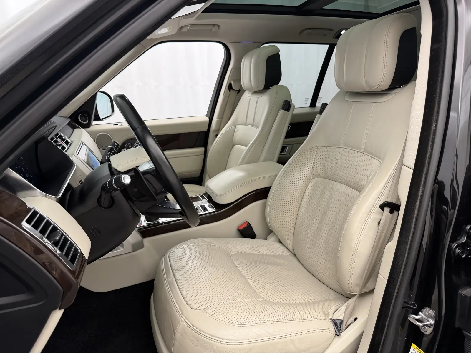 Land Rover Range Rover photo 5