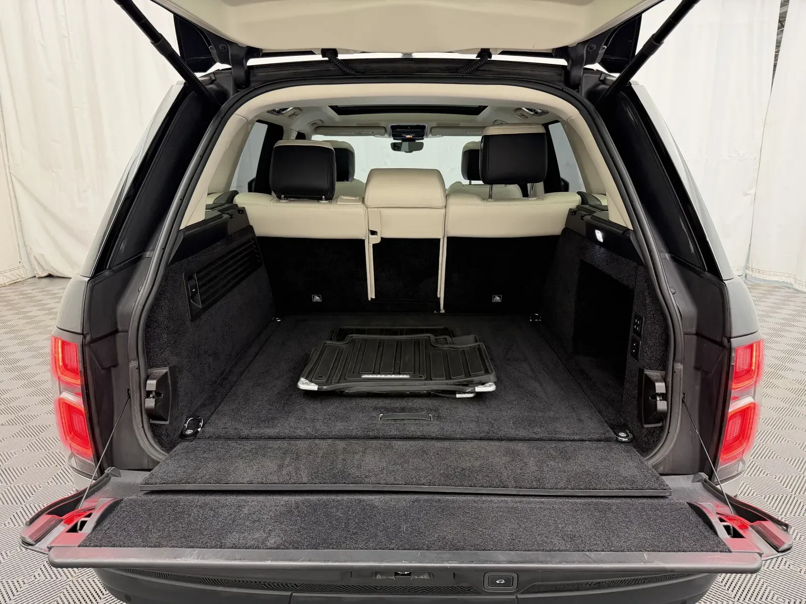 Land Rover Range Rover photo 35