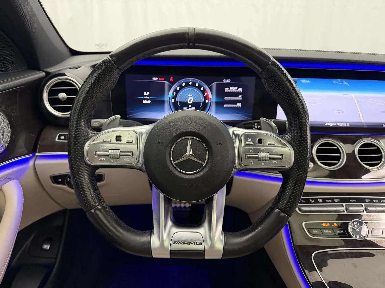 Mercedes-Benz E-Class photo 8