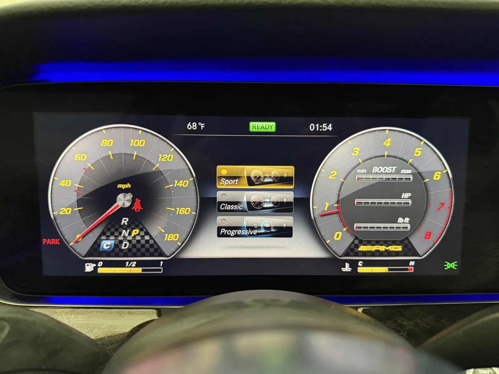 Mercedes-Benz E-Class photo 10