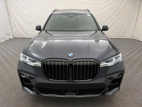 Another view of 2021 BMW X7 M50i for sale in Arlington Heights, IL at Autos of Chicago