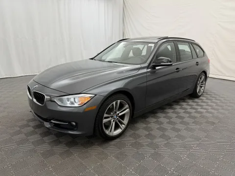 Photos of 2014 BMW 3 Series 328i xDrive for sale in Arlington Heights, IL at Autos of Chicago