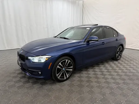 Photos of 2018 BMW 3 Series 330i xDrive for sale in Arlington Heights, IL at Autos of Chicago