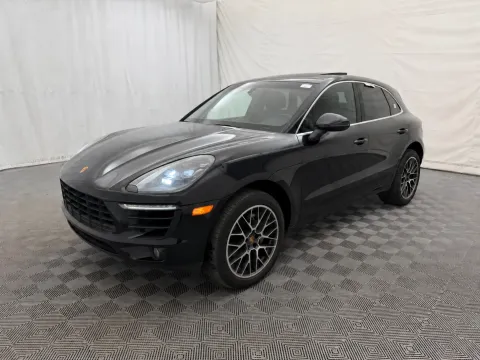 Photos of 2016 Porsche Macan S for sale in Arlington Heights, IL at Autos of Chicago