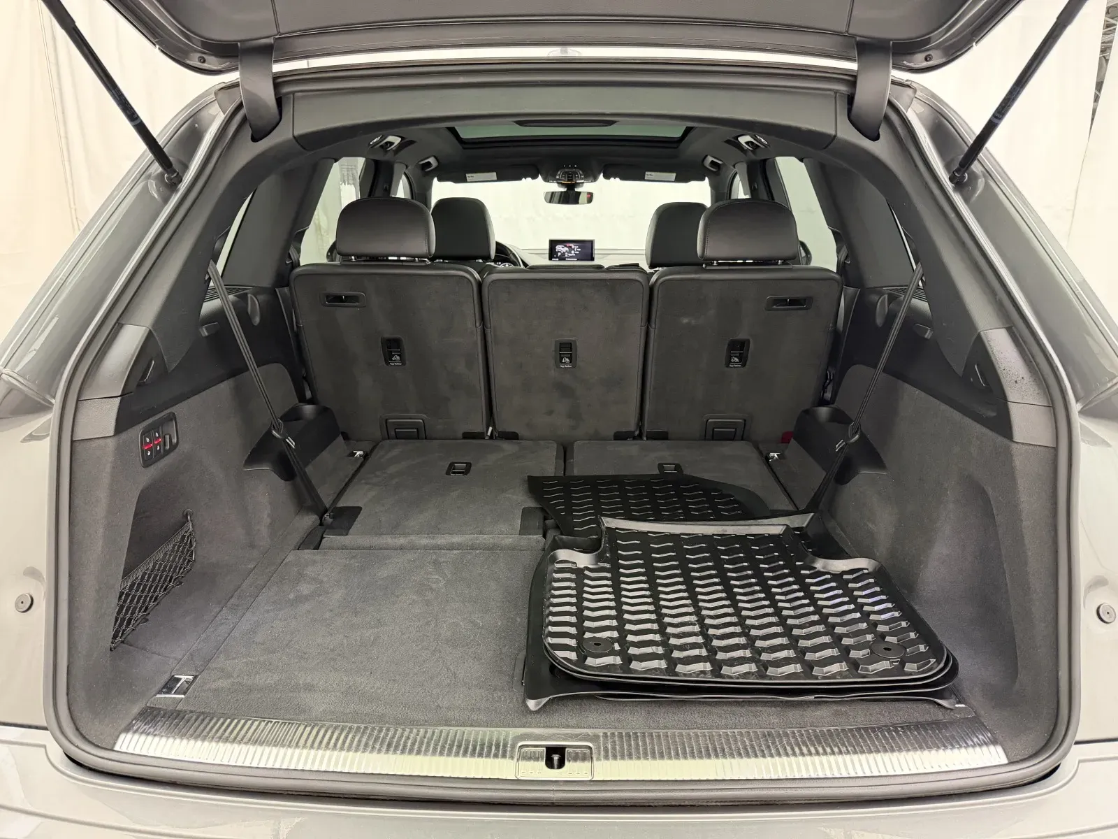 Audi Q7 photo 44