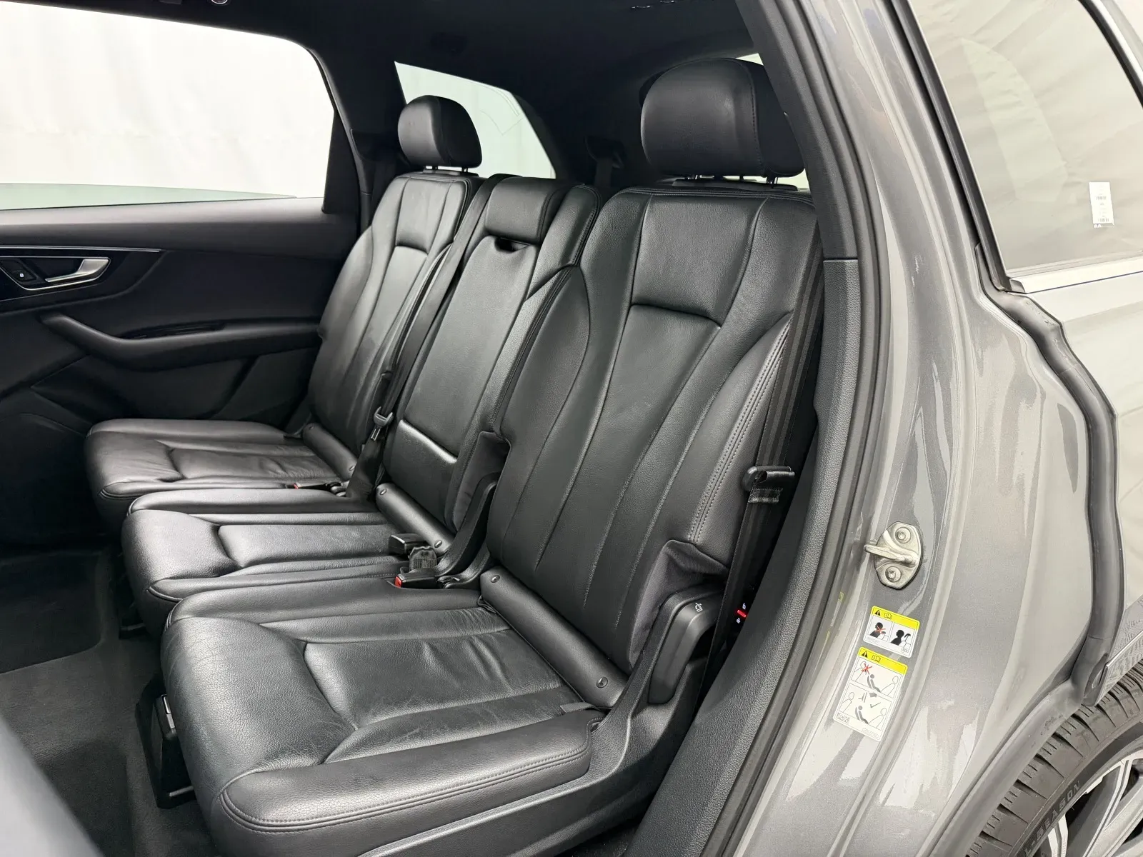 Audi Q7 photo 36