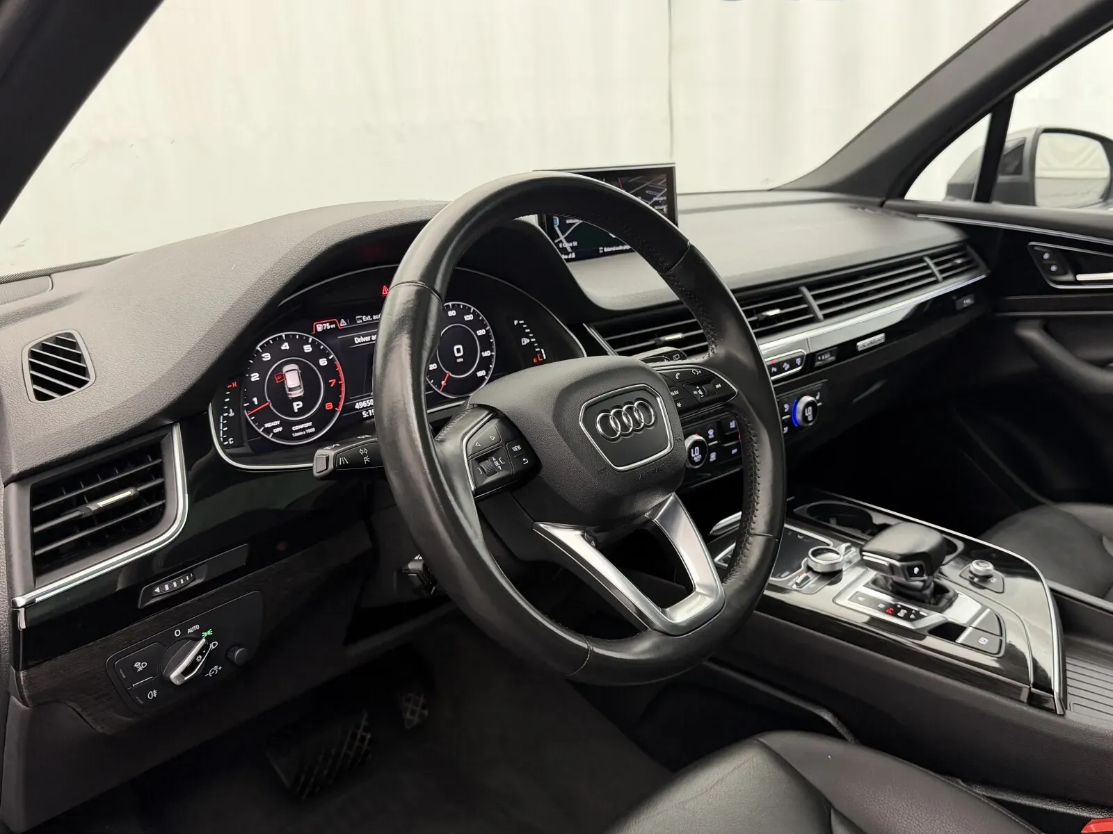 Audi Q7 photo 5