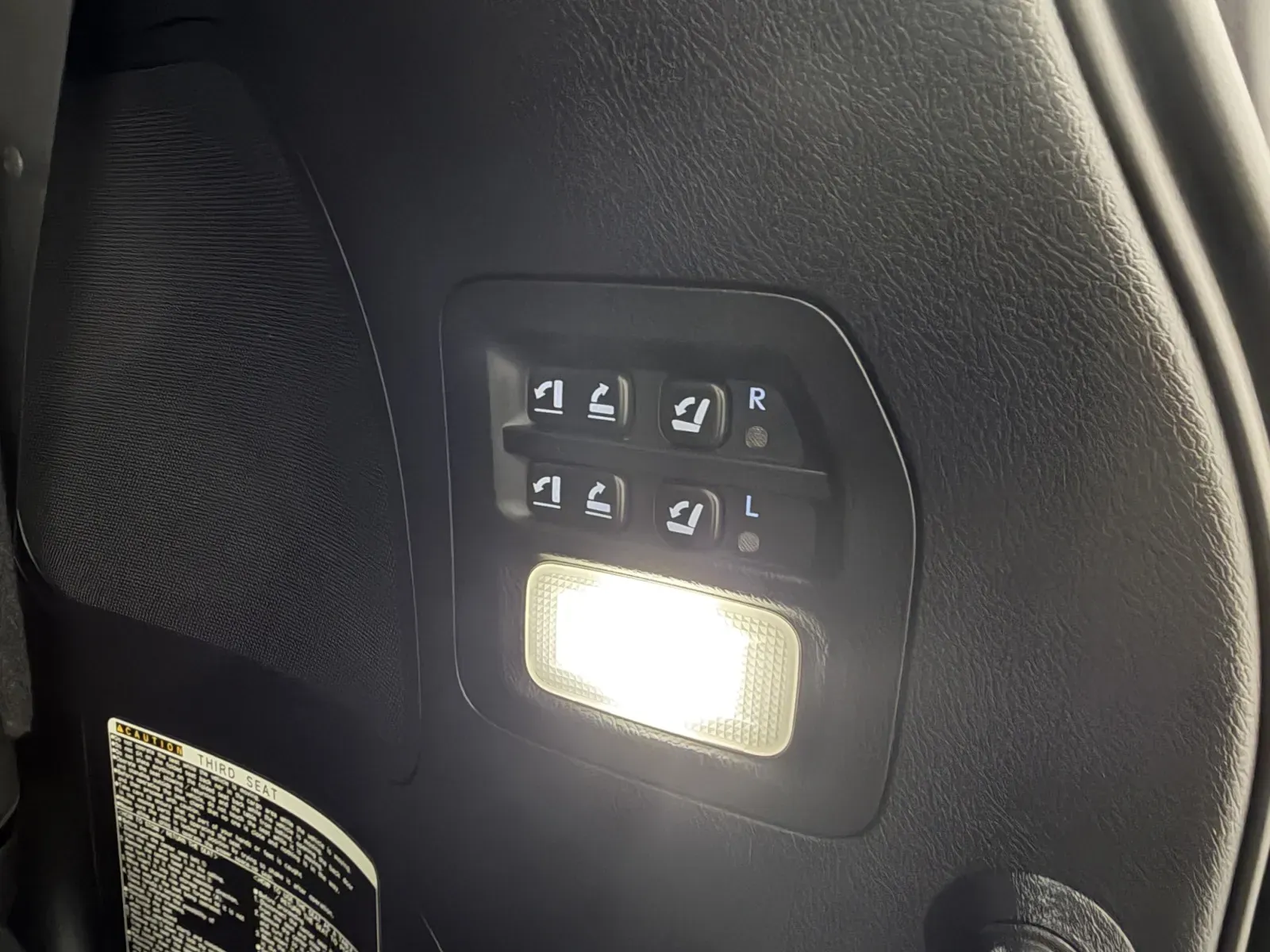 Lexus LX photo 37