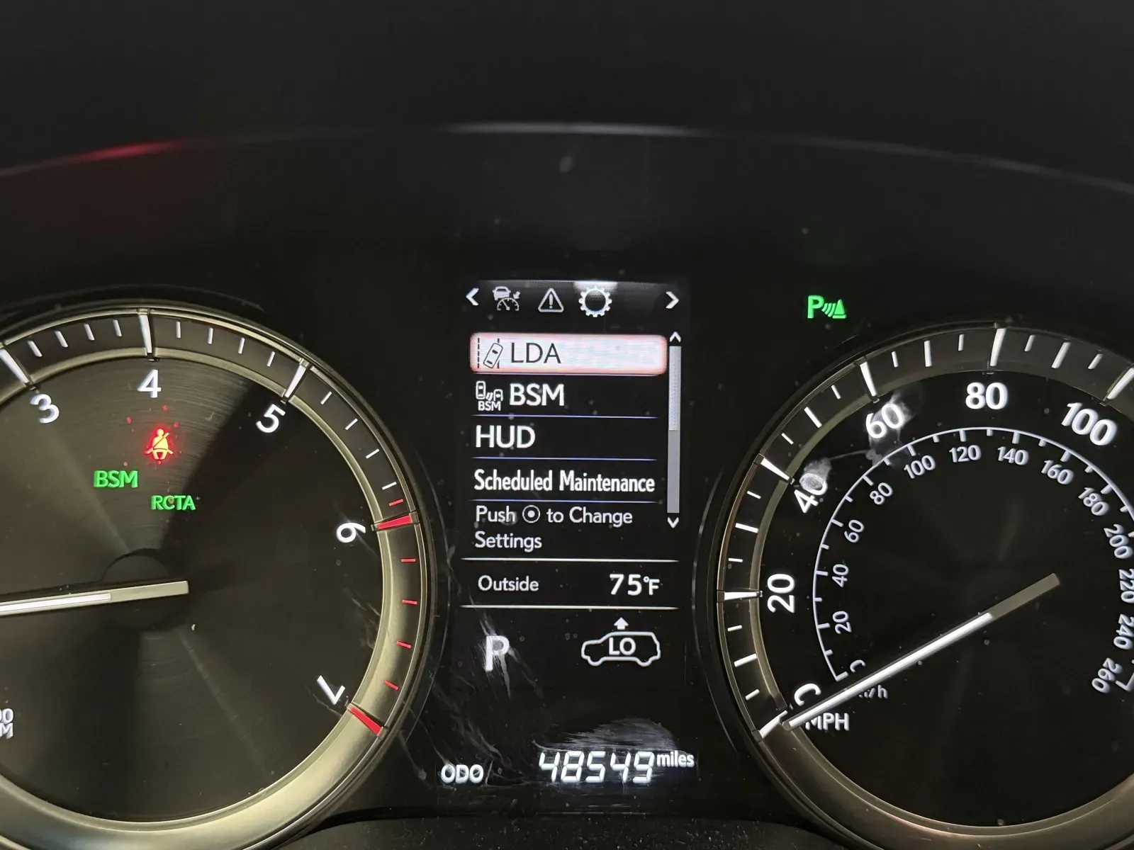 Lexus LX photo 8