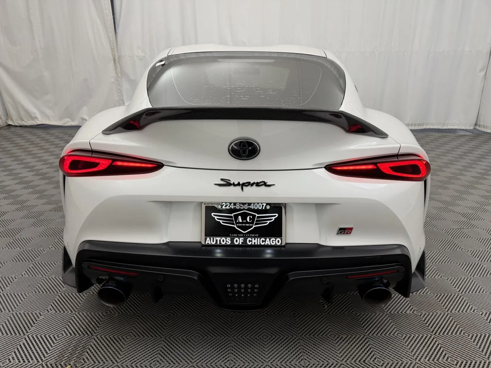 Toyota Supra photo 6