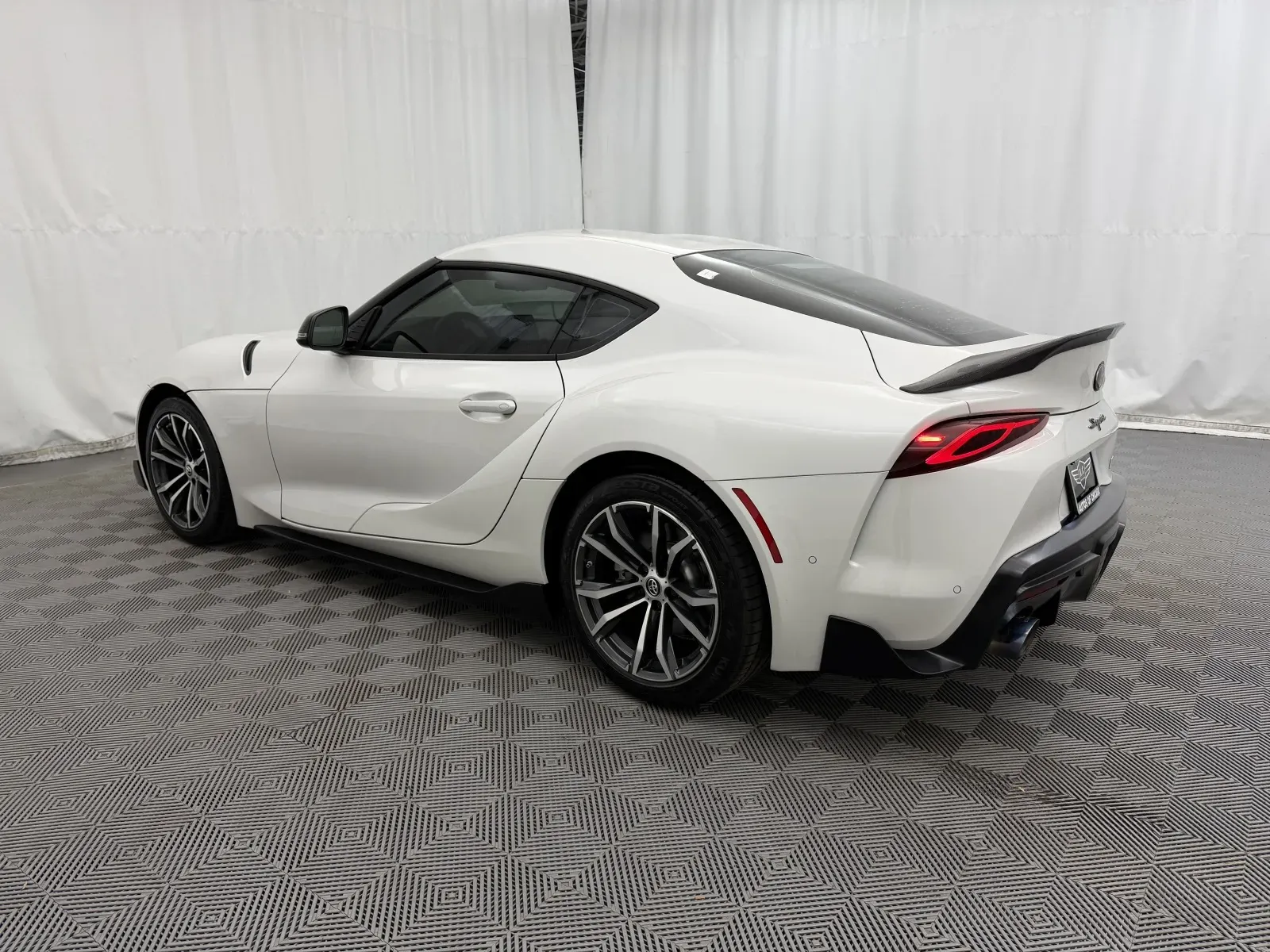 Toyota Supra photo 7