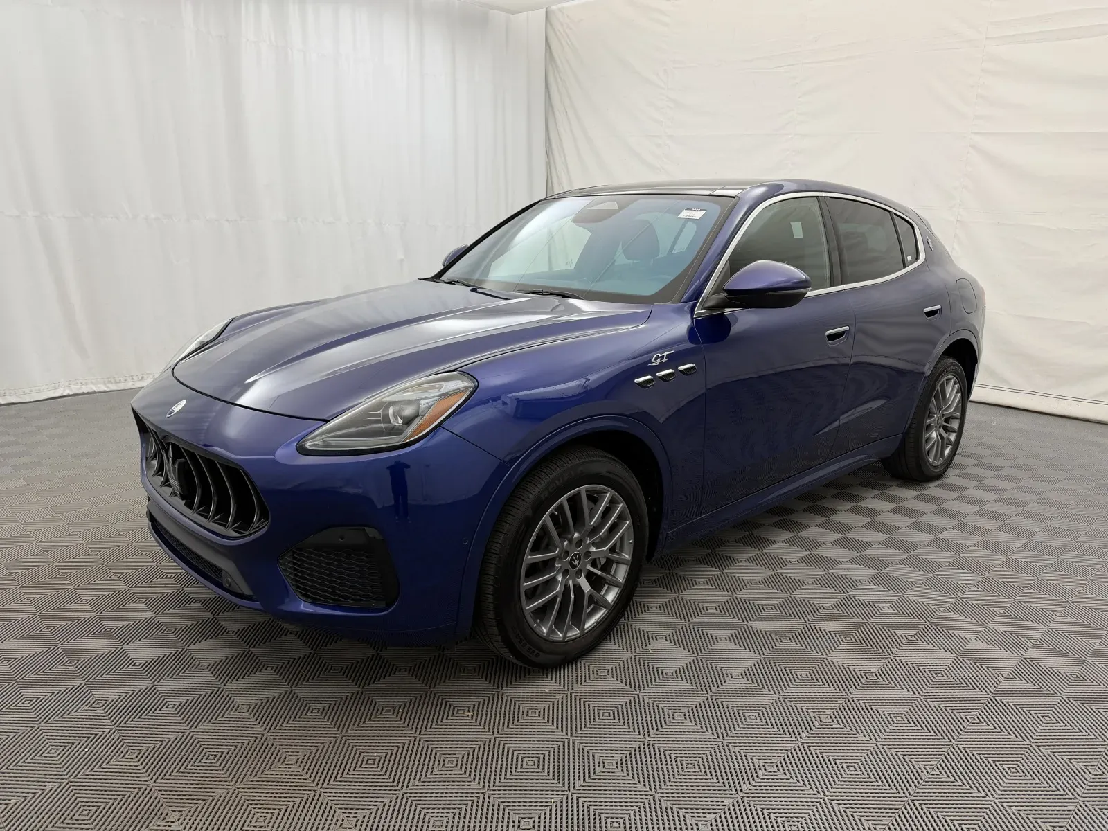 Maserati Grecale photo 2