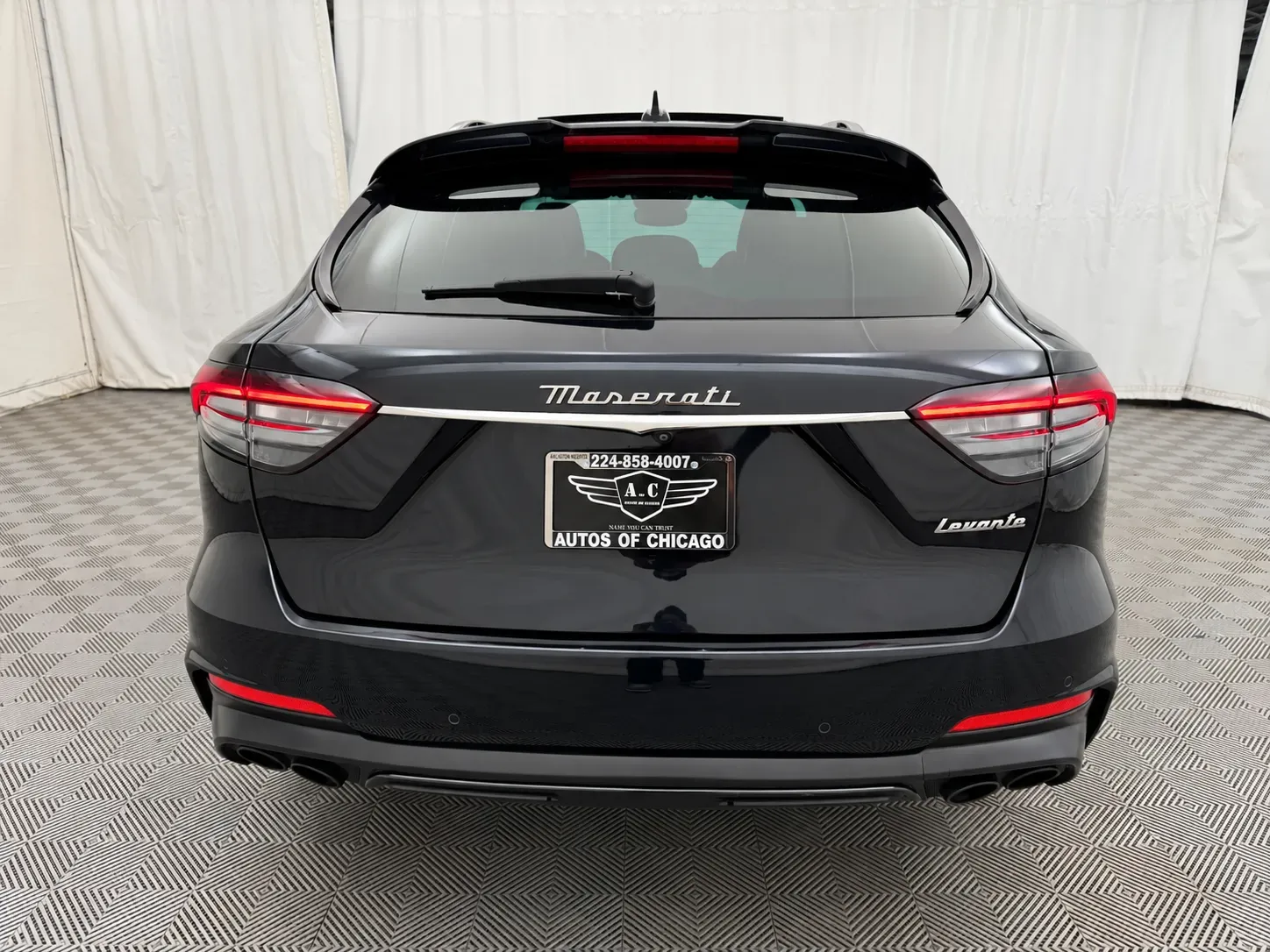 Maserati Levante photo 6
