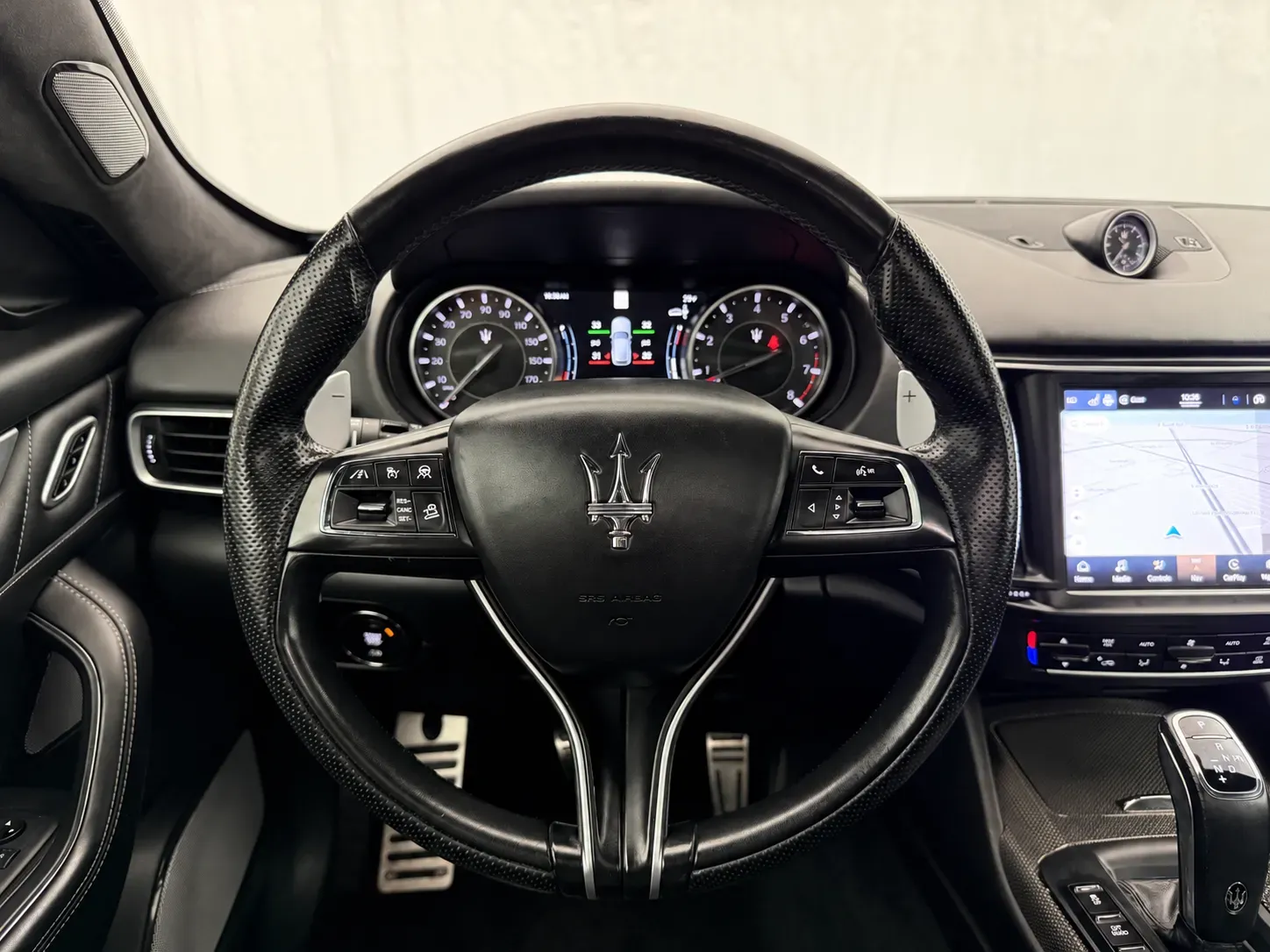 Maserati Levante photo 12