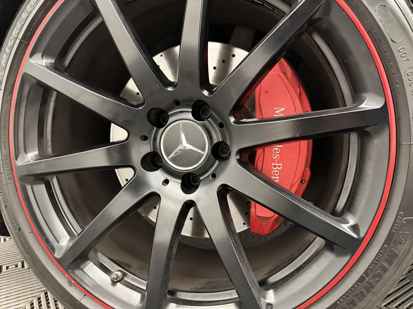 Mercedes-Benz SL photo 6