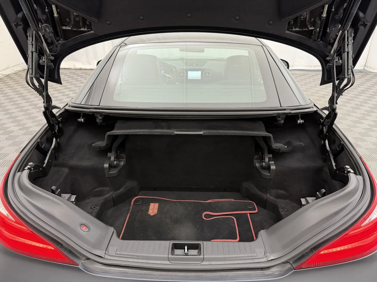 Mercedes-Benz SL photo 46