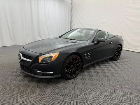 Photos of 2016 Mercedes-Benz SL 550 for sale in Arlington Heights, IL at Autos of Chicago